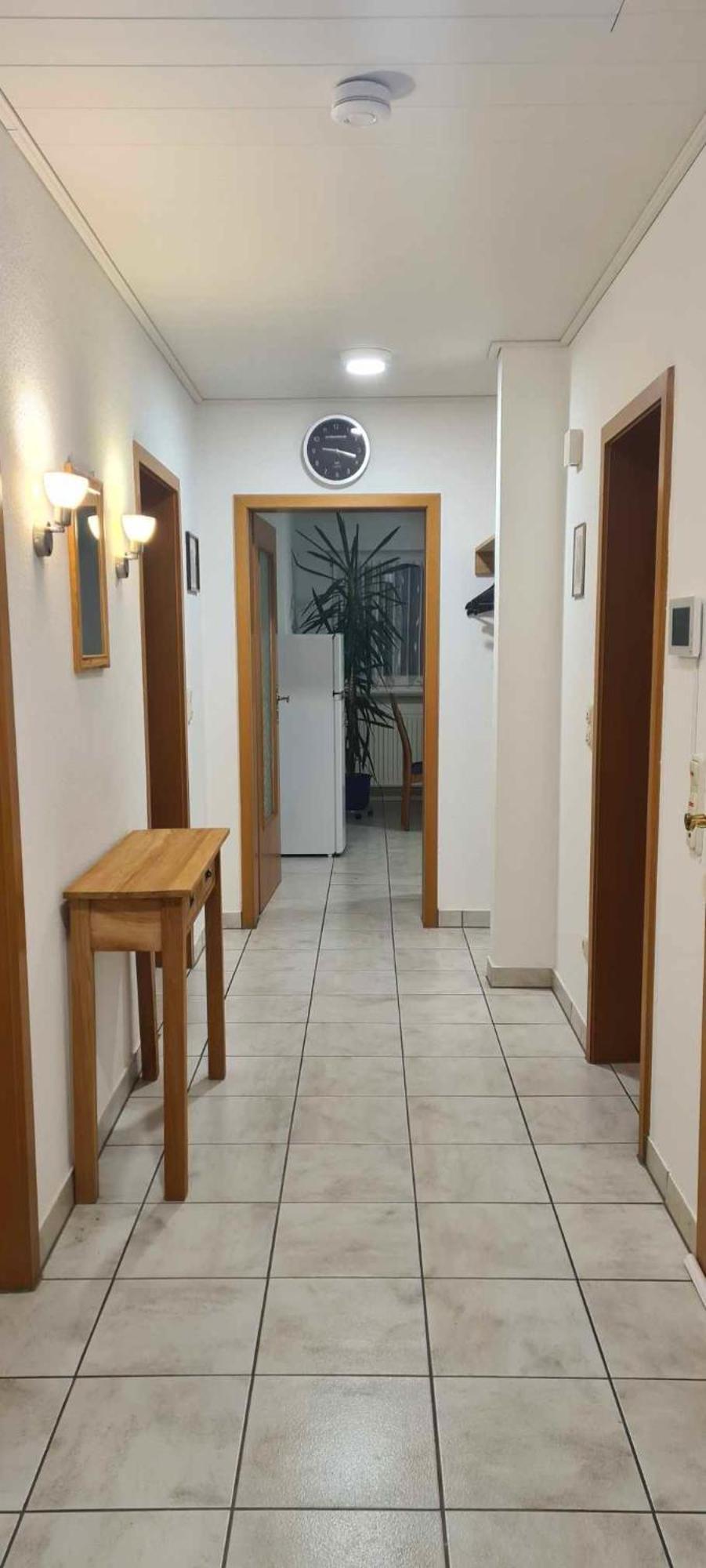 Gemuetliche 120 Qm Ferienwohnung Mit Balkon Adelsdorf Eksteriør billede